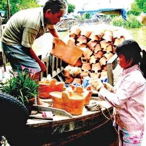 Dau Doi, a traditional ceramic village in Hon Dat - ảnh 4